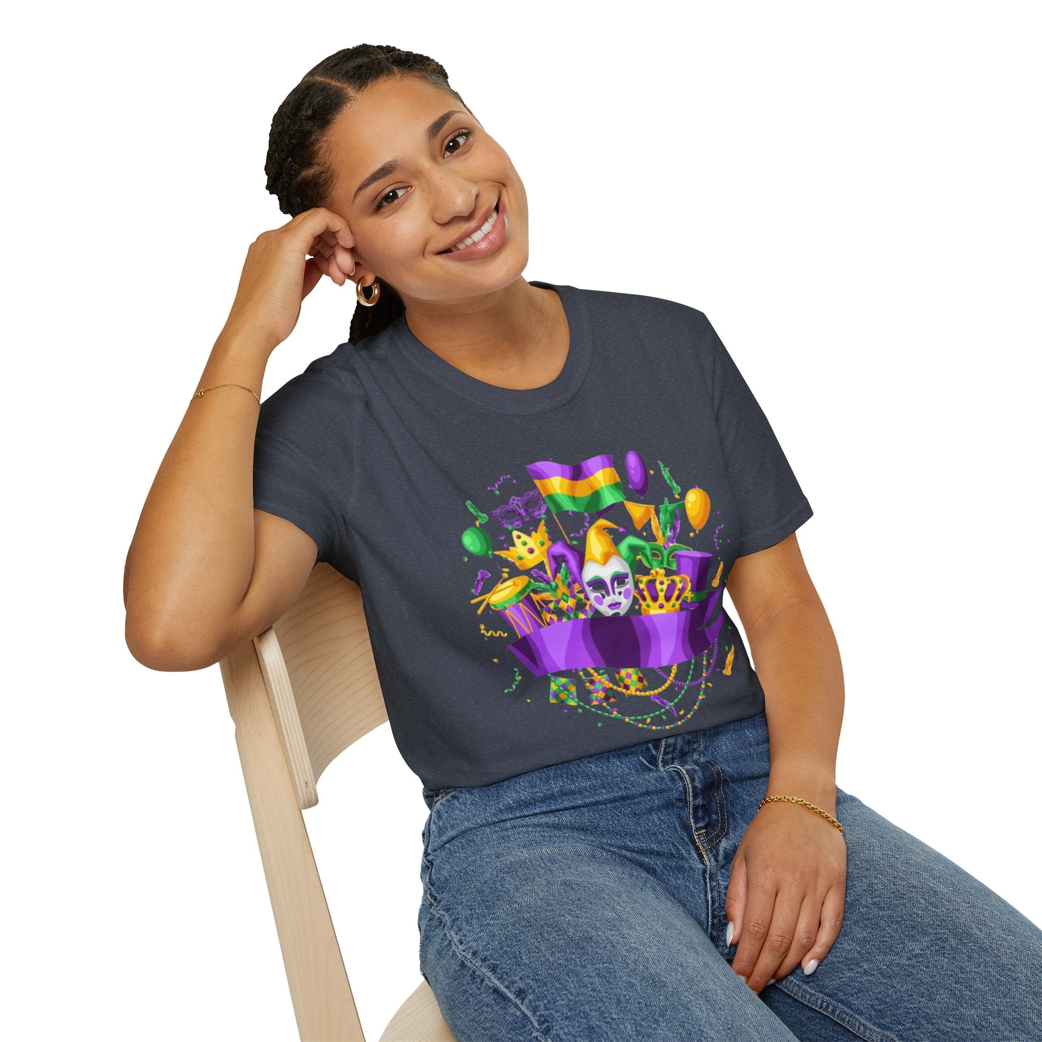 Mardi Gras Carnival T-Shirt — Festive Mask, Beads & Balloon Design