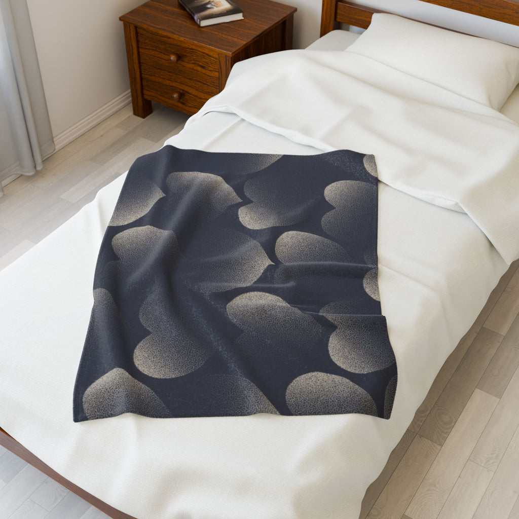 Velveteen Plush Blanket — Cozy Shadow Heart Pattern Throw