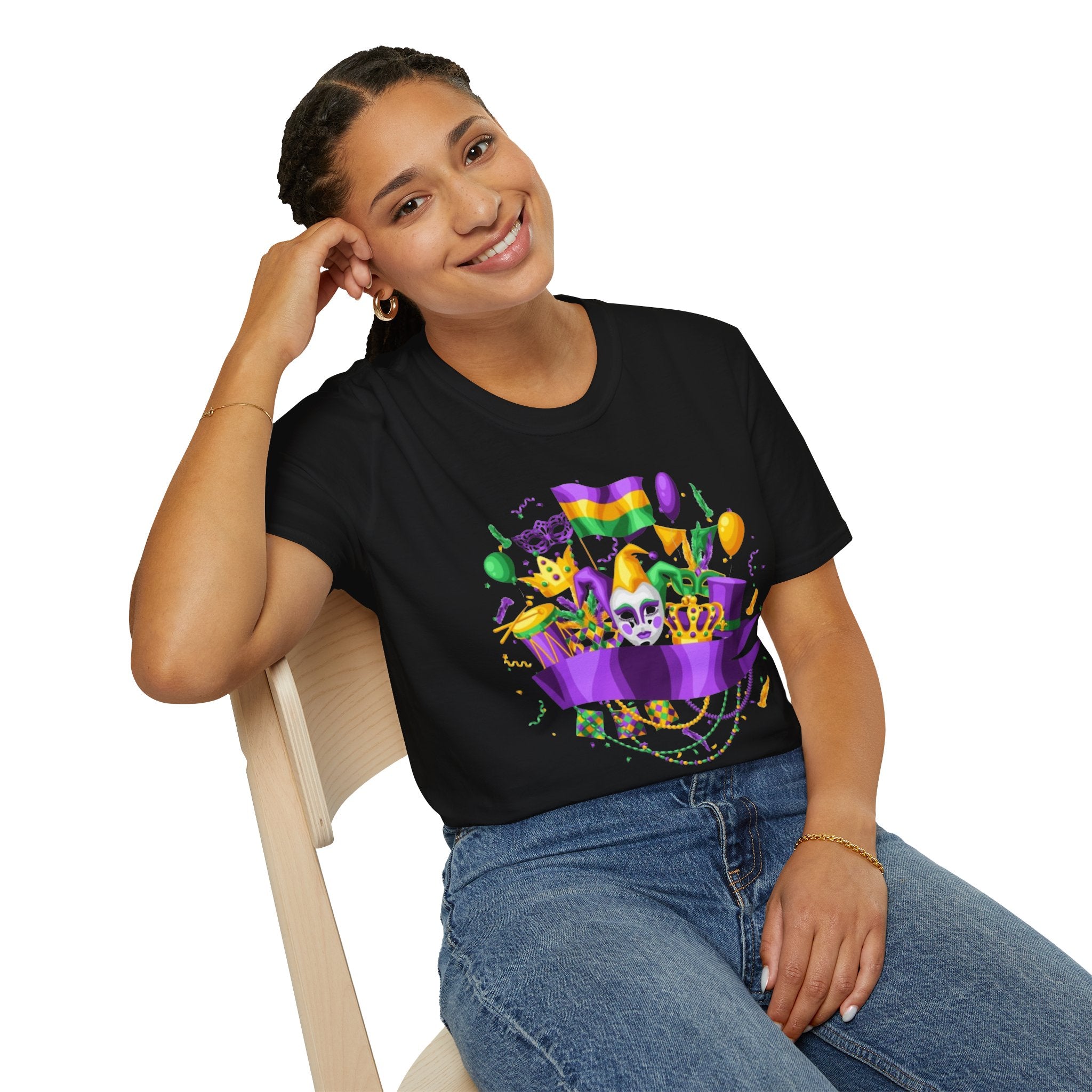 Mardi Gras Carnival T-Shirt — Festive Mask, Beads & Balloon Design