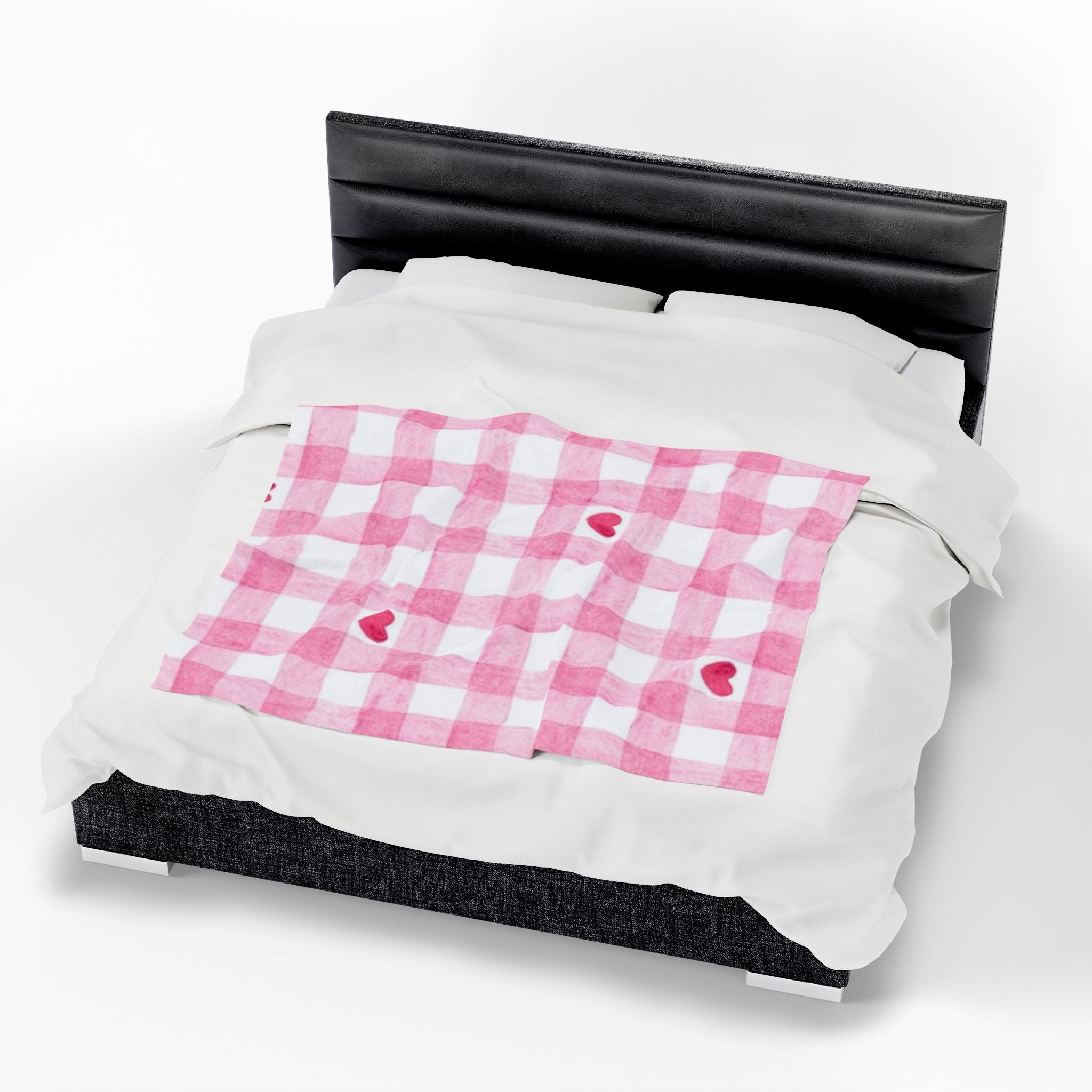 Pink Gingham Heart Velveteen Plush Blanket — Cozy Valentine's Throw