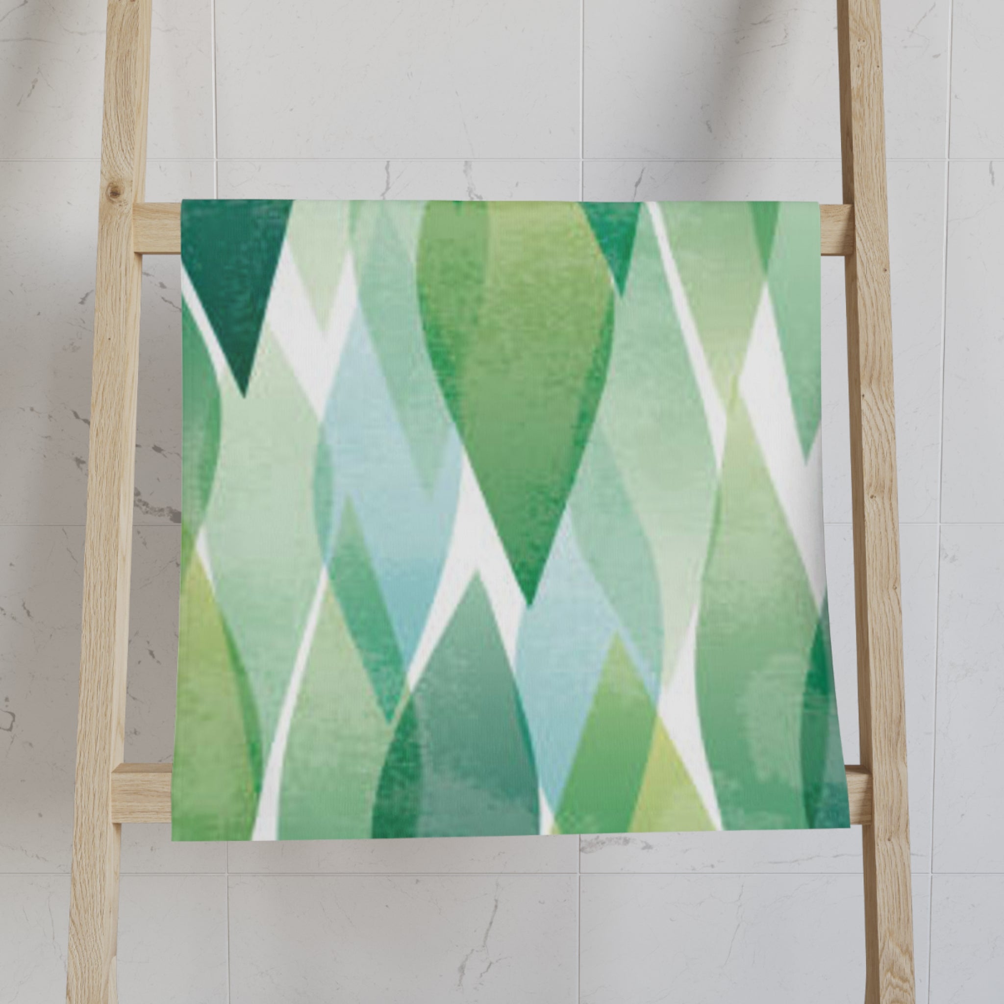Green Geometric Leaf Pattern Hand Towel — Botanical Modern Kitchen & Bathroom Decor