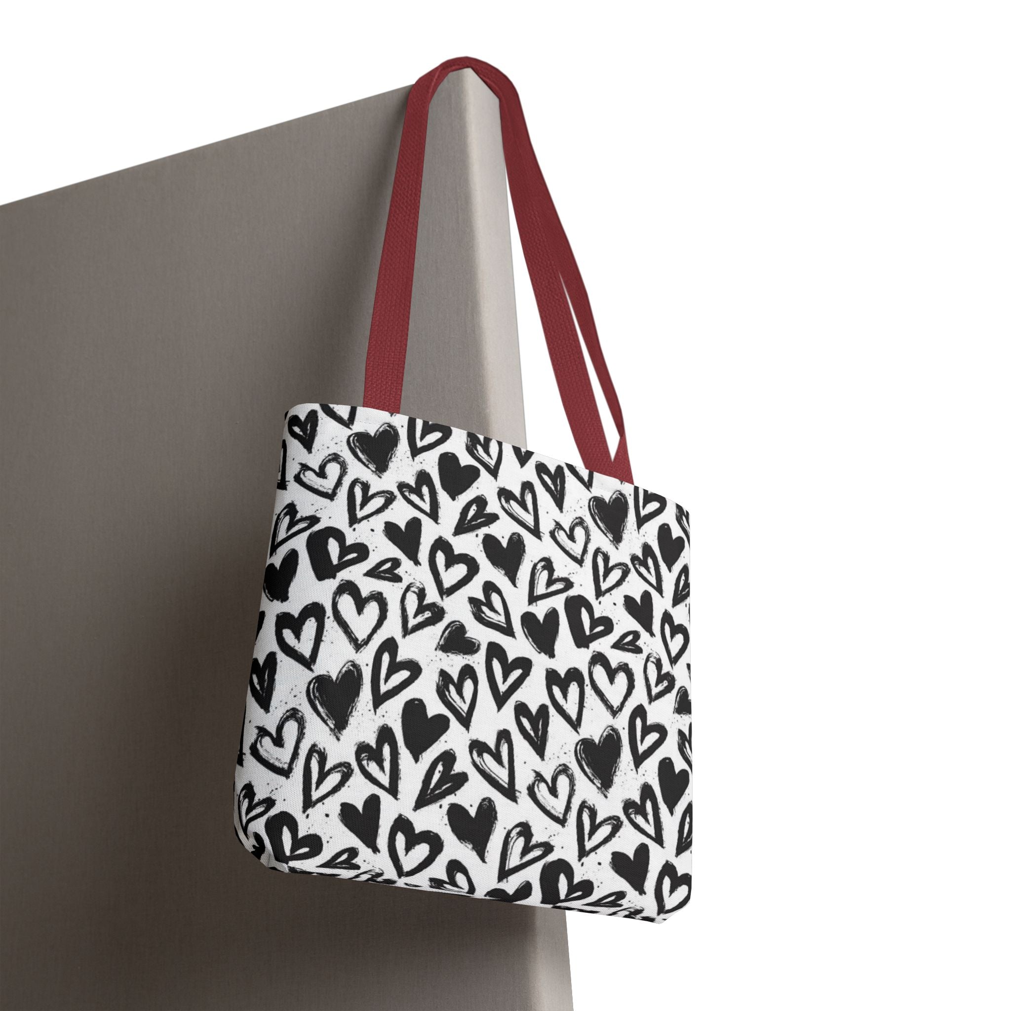 Heart Pattern Tote Bag — Black & White Hand-Drawn Hearts All-Over Print