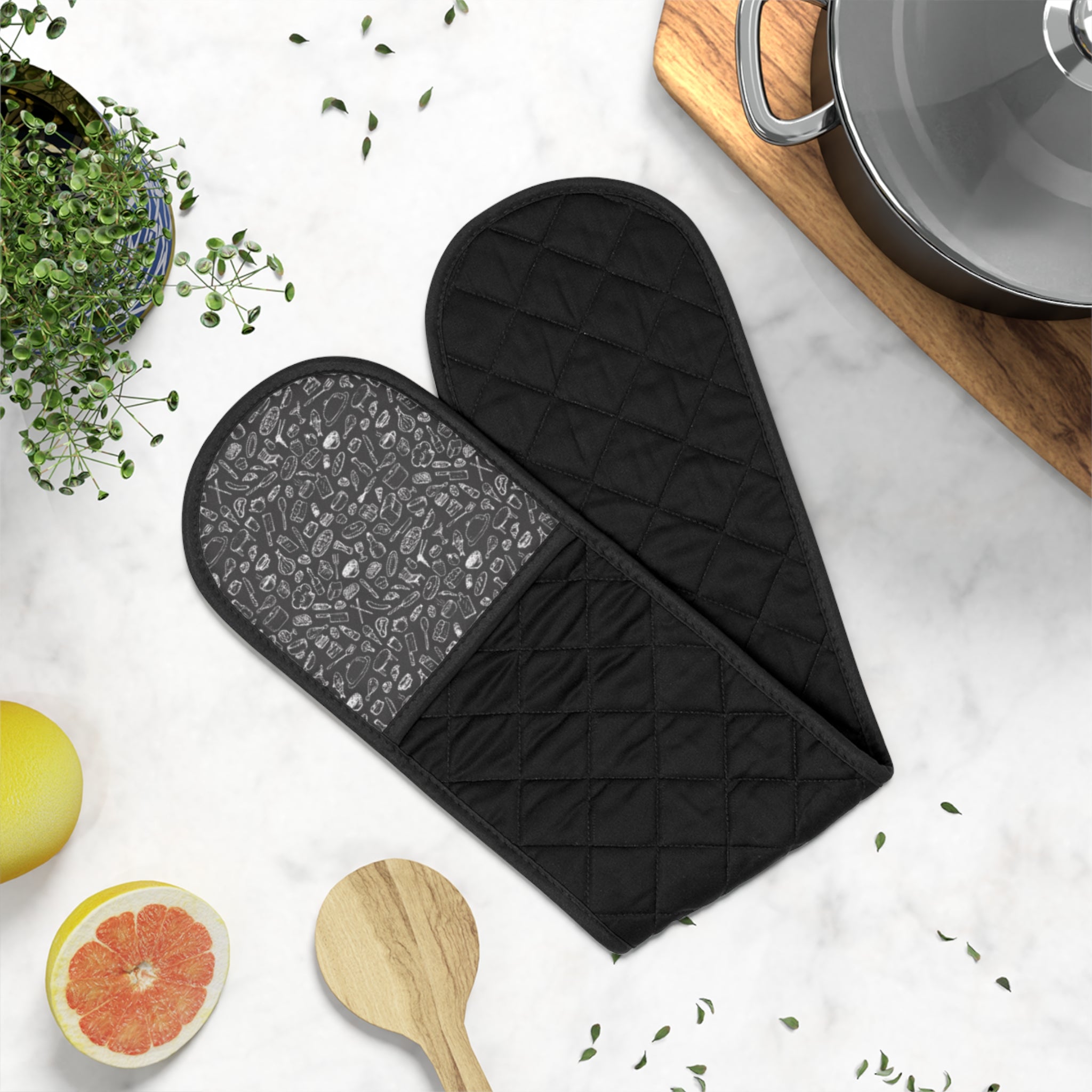 Quilted Heat-Resistant Oven Mitt - Black Double Pot Holder